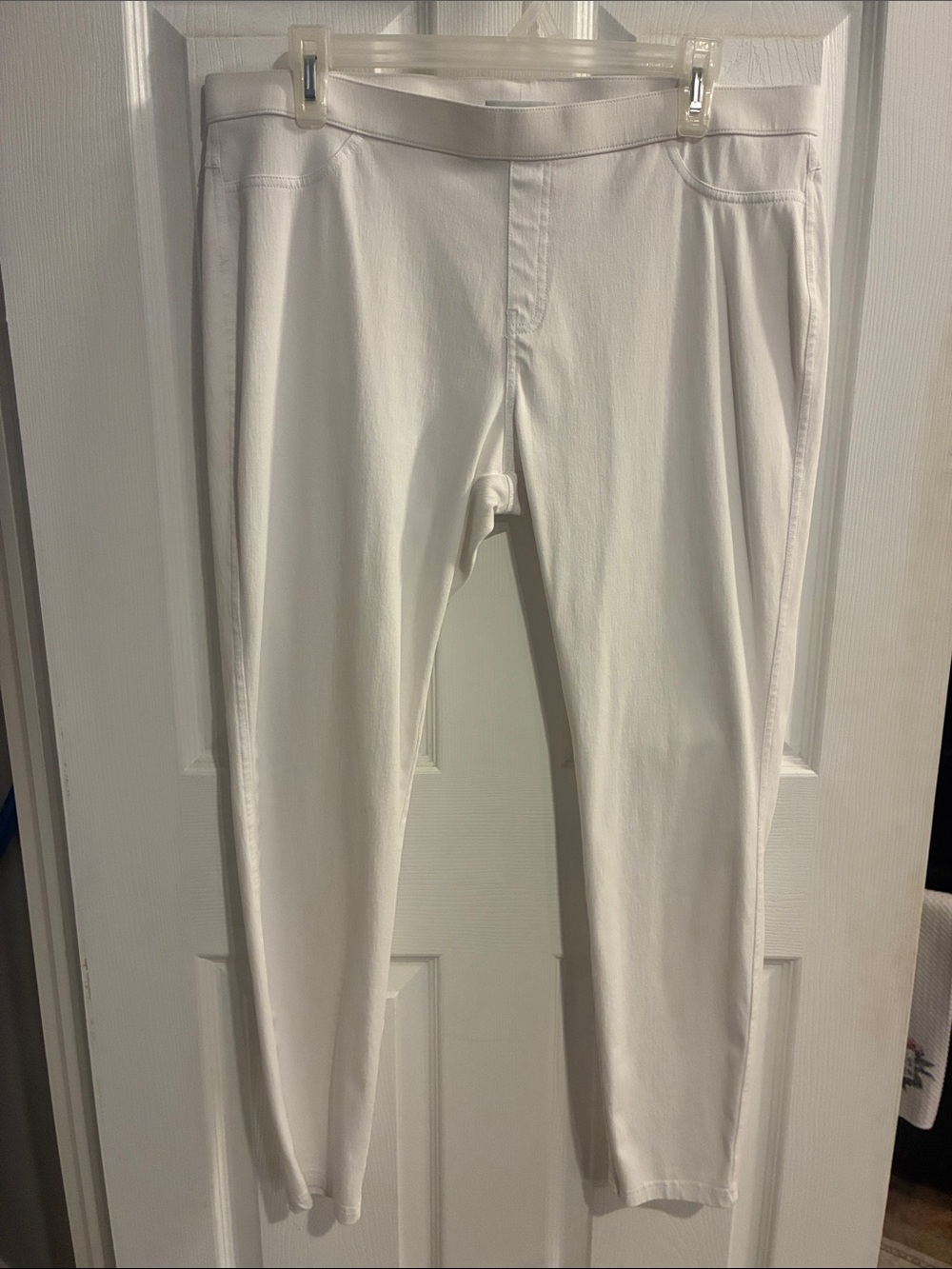 Women's White Stretch Leggings
